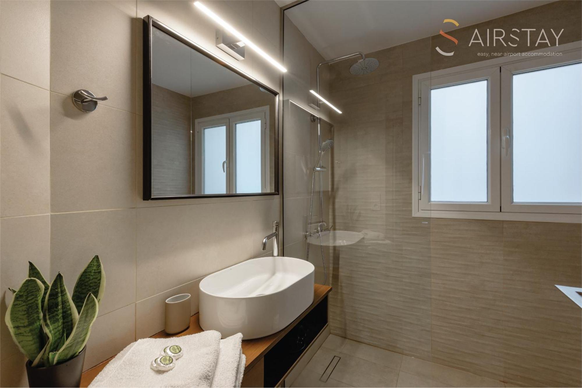 Akali Apartment Airport By Airstay Spata  Exterior photo